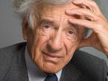 Elie Wiesel vracia maďarské štátne vyznamenanie