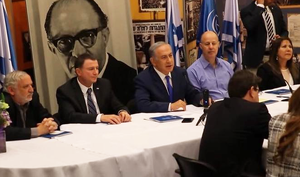 Izrael sa zmieri skôr s arabskými susedmi ako s Palestínčanmi
