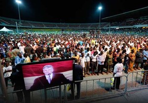  Prezident Ghany podporil evanjelizačný festival F. Grahama