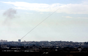 Na Izrael vypálili raketu, Hamas s Fatahom sa zmierujú